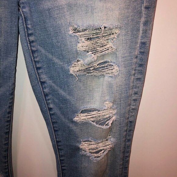 American Eagle Womens Size 6 Regular Light Wash Distressed Jegging Skinny Jeans - Picture 5 of 12